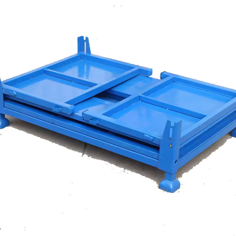 折りたたみ可能な金属フレーム